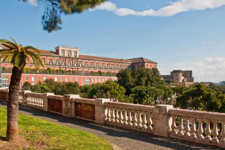 palazzo-reale-napoli