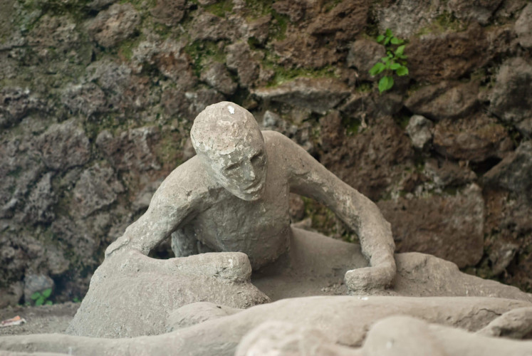 pompeii-ruins
